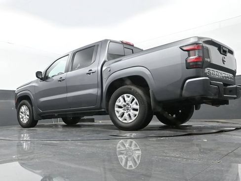 Used 2022 Nissan Frontier SV RWD image 10