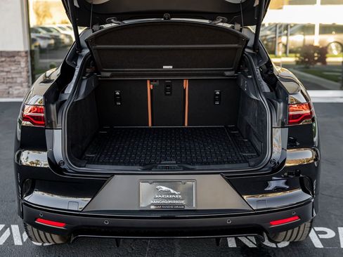 New 2024 Jaguar I-PACE R-Dynamic HSE image 22