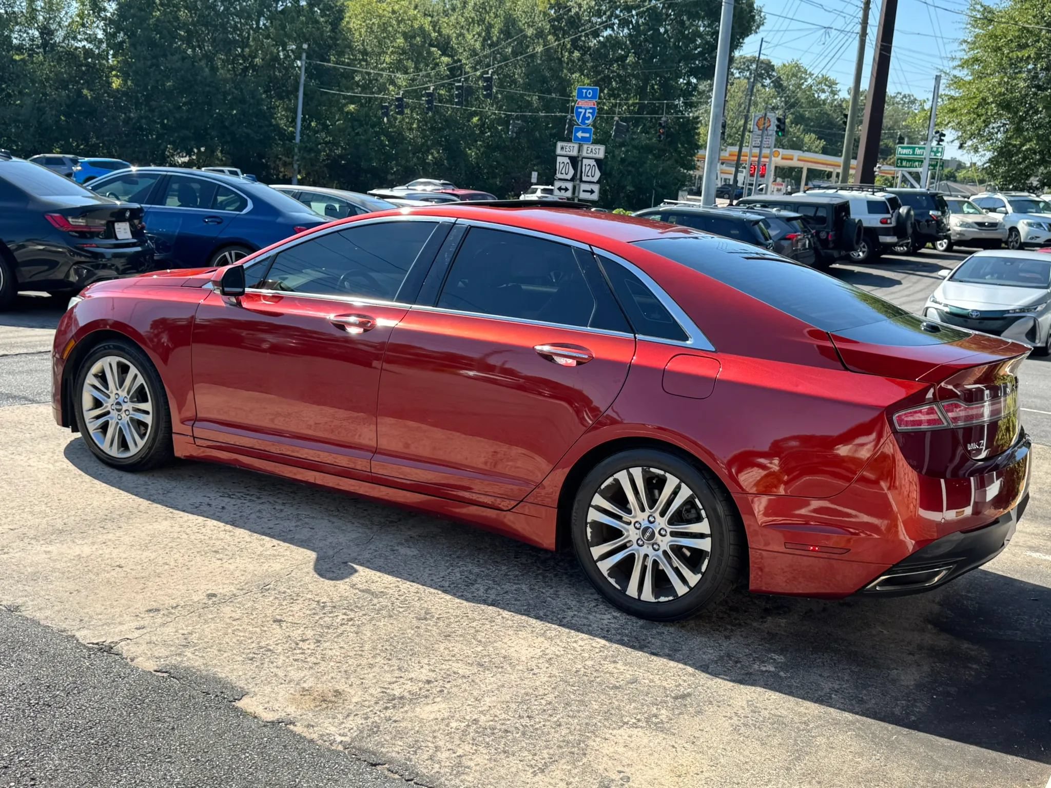 Used 2014 Lincoln MKZ w/ Equipment Group 102A Reserve FWD image 5