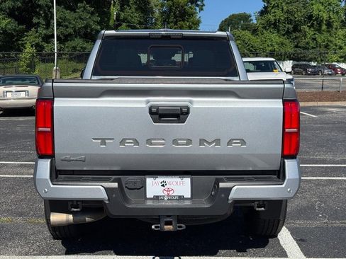 Certified 2024 Toyota Tacoma TRD Sport w/ TRD Sport Upgrade Package AWD/4WD image 7