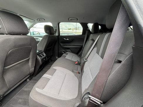 Used 2025 Chevrolet Blazer LT FWD image 27