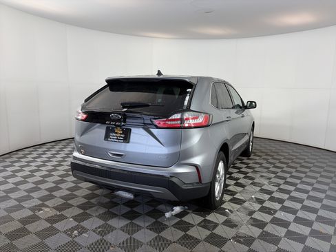 Used 2022 Ford Edge SEL w/ Convenience Package image 10