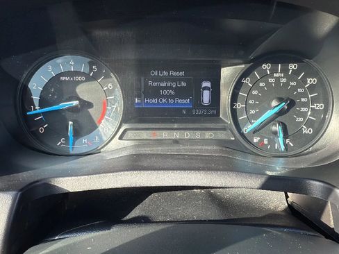 Used 2018 Ford Explorer 4WD image 16