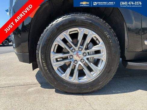 Used 2024 GMC Yukon SLT w/ SLT Luxury Package AWD/4WD image 10