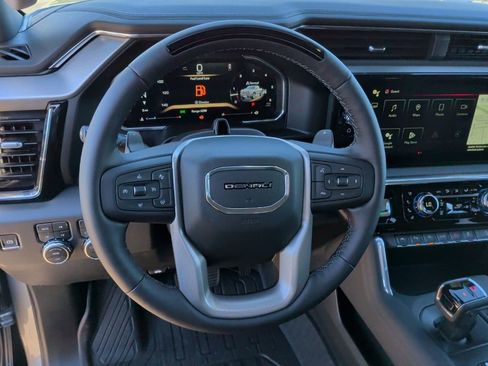 New 2026 GMC Sierra 1500 Denali AWD/4WD image 17