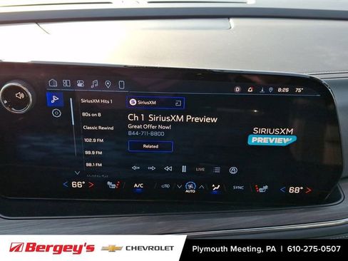Certified 2025 Chevrolet Suburban LT AWD/4WD image 20