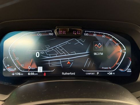 Used 2023 BMW X5 xDrive40i w/ Executive Package image 11