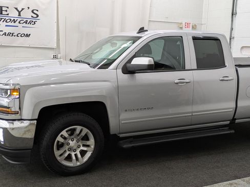 Used 2018 Chevrolet Silverado 1500 LT w/ All Star Edition image 2