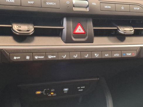 Used 2025 Kia K4 FWD image 14