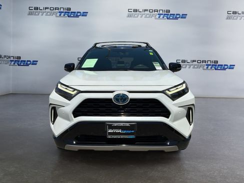 Used 2023 Toyota RAV4 XSE AWD/4WD image 2