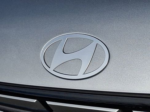 Used 2025 Hyundai Santa Fe SEL FWD image 33