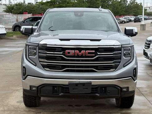 Used 2024 GMC Sierra 1500 SLT AWD/4WD image 7