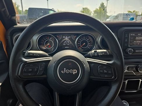 Used 2021 Jeep Wrangler Unlimited Sport AWD/4WD image 17