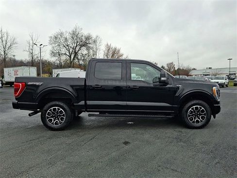 Used 2022 Ford F150 XLT w/ Equipment Group 302A High image 11