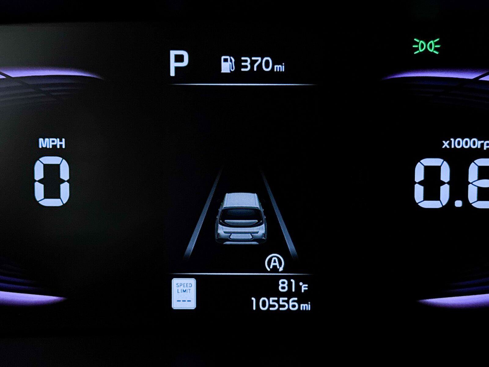 Used 2025 Kia Soul LX w/ LX Technology Package FWD image 35