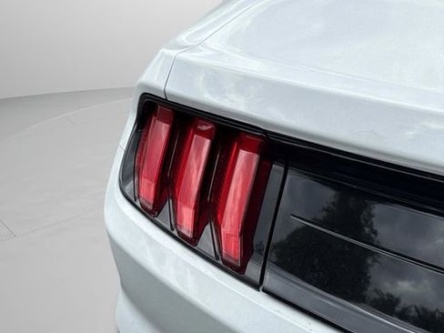 Used 2021 Ford Mustang Convertible RWD image 47