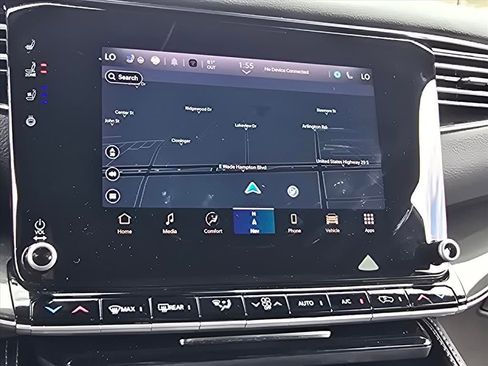 Used 2023 Jeep Wagoneer Base w/ Premium Group I image 22