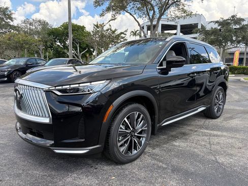 Used 2026 INFINITI QX60 Luxe w/ Cargo Package FWD image 5
