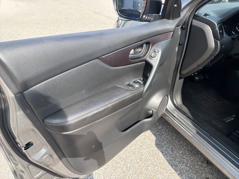 Certified 2022 Nissan Rogue Sport S FWD image 12