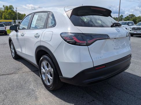 Used 2025 Honda HR-V LX image 7