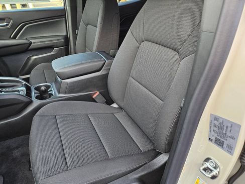 New 2026 GMC Canyon Elevation w/ Convenience Package RWD image 21