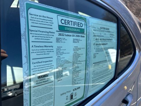 Used 2022 Lexus UX 250h w/ Premium Package image 31