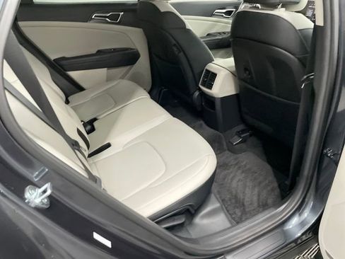 Certified 2023 Kia Sportage EX image 28