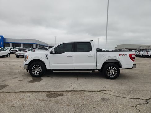Used 2022 Ford F150 Lariat w/ FX4 Off-Road Package AWD/4WD image 4