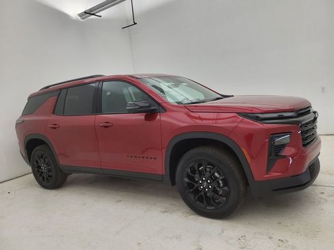 New 2026 Chevrolet Traverse LT w/ Midnight/Sport Edition image 1