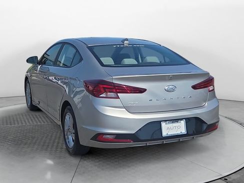 Used 2020 Hyundai Elantra SEL FWD image 3