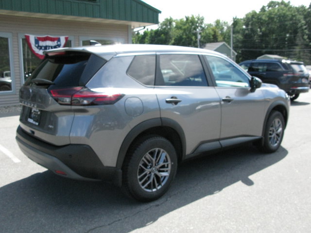 Used 2023 Nissan Rogue S AWD/4WD image 4