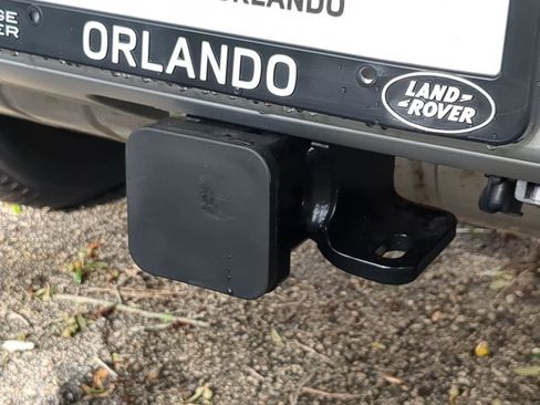 Used 2025 Land Rover Defender 110 S image 36