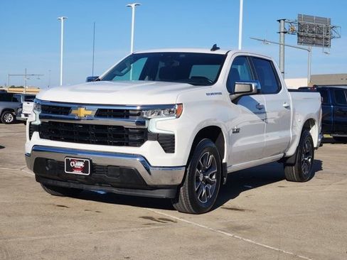 Used 2022 Chevrolet Silverado 1500 LT image 13