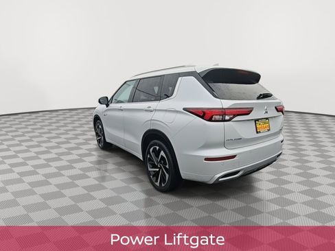 Used 2023 Mitsubishi Outlander SEL image 7