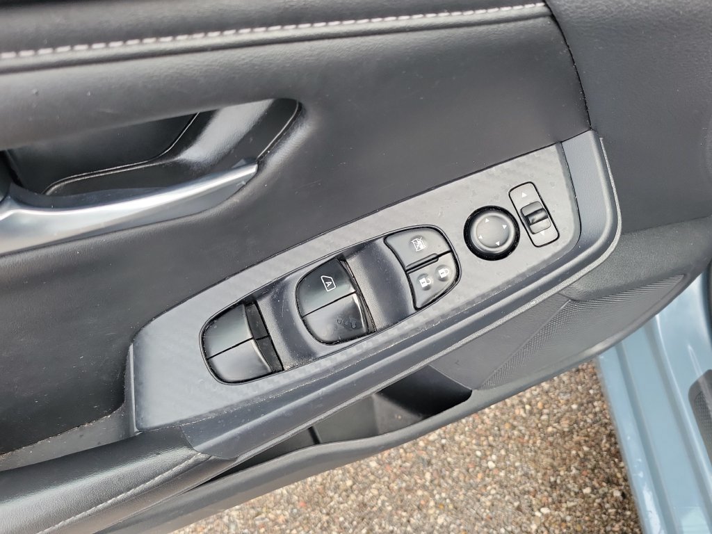 Used 2024 Nissan Sentra SV w/ All-Weather Package FWD image 17