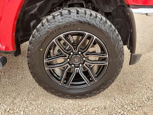 Used 2025 RAM 1500 Lone Star AWD/4WD image 7
