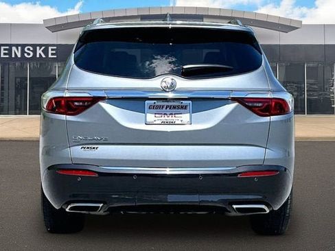 Used 2023 Buick Enclave Essence w/ Experience Buick Package AWD/4WD image 4