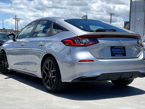 Used 2022 Honda Civic Sport image 4