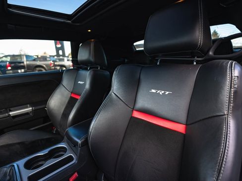 Used 2012 Dodge Challenger SRT8 image 19