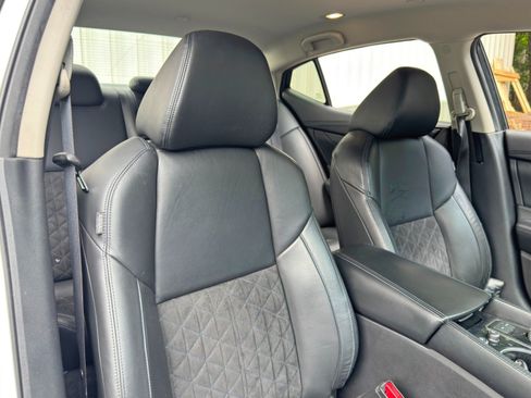 Used 2017 Nissan Maxima SR w/ Midnight Edition FWD image 35