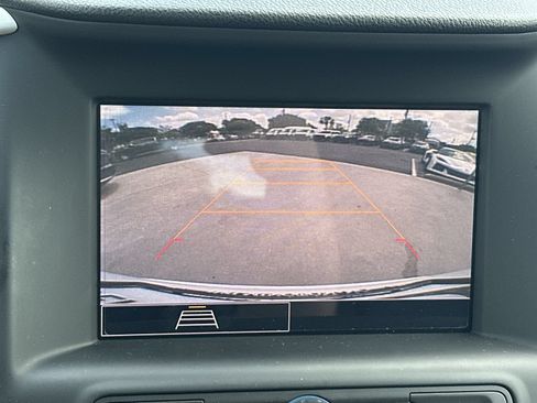 Used 2023 GMC Terrain SLE w/ Elevation Edition FWD image 27