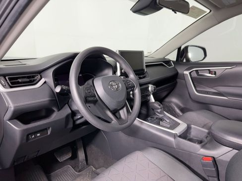 Used 2024 Toyota RAV4 XLE image 3