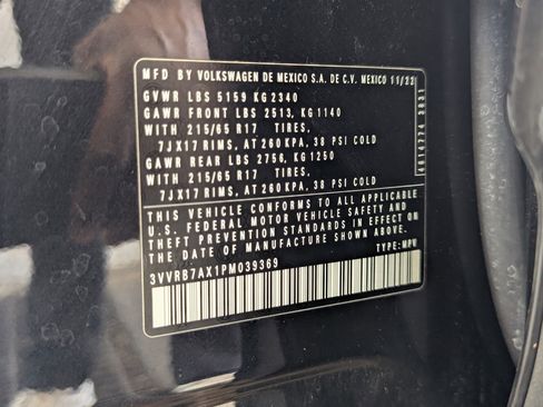 Used 2023 Volkswagen Tiguan S image 38