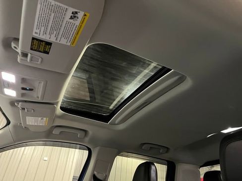 Used 2023 Ford Maverick Lariat w/ Lariat Luxury Package image 43