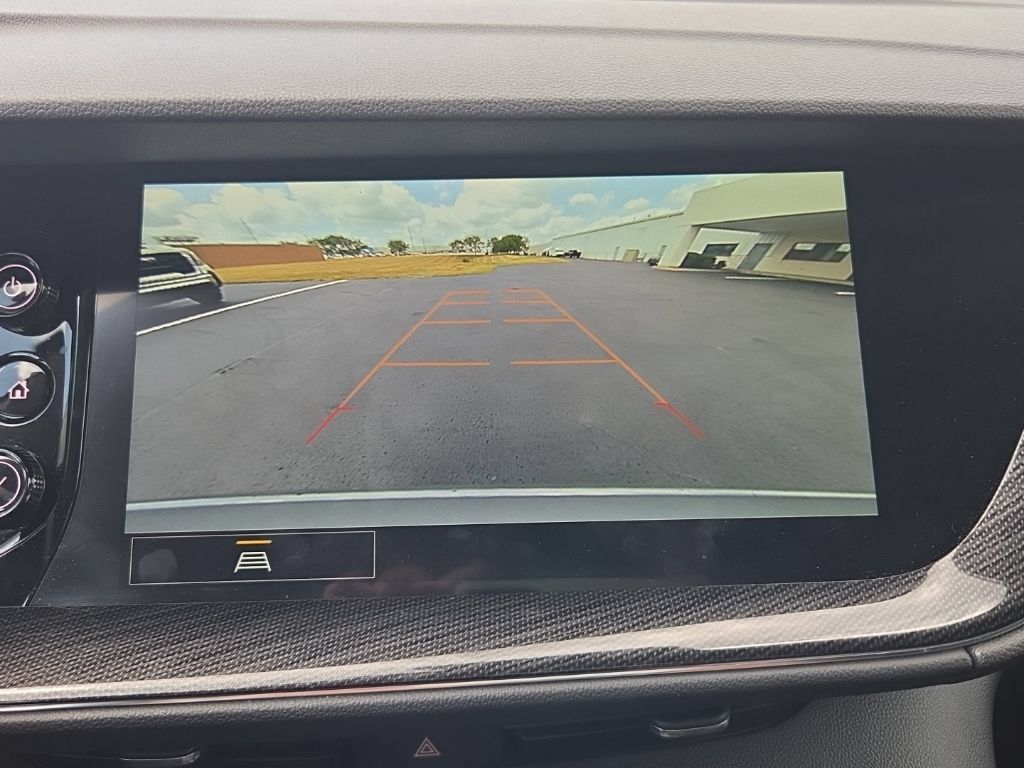 Used 2023 Buick Envision Preferred AWD/4WD image 33