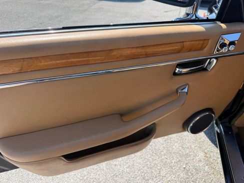 Used 1987 Jaguar XJ6 RWD image 29