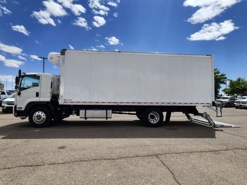 New 2024 Chevrolet Low Cab Forward 7500XD image 4