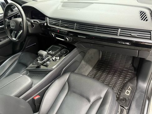 Used 2019 Audi Q7 3.0T Premium Plus w/ Premium Plus Package image 10
