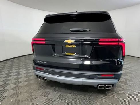 New 2026 Chevrolet Traverse LT w/ Driver Confidence Package FWD image 7