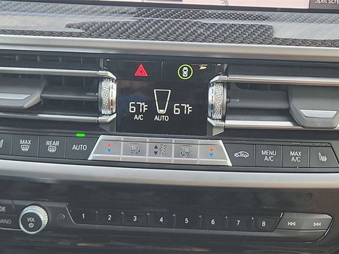 Used 2022 BMW X4 M40i image 23